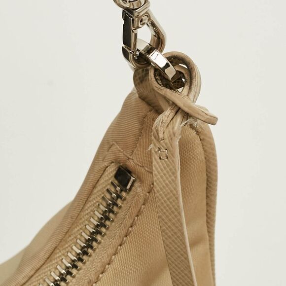 Prada Re-Edition 2005 Beige Re-Nylon And Saffiano Leather Shoulder Bag - Picture 7 of 7